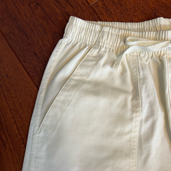 Linen blend off-white shorts size small - Picture 5 of 9